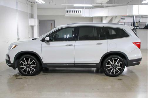 2021 Honda Pilot Touring 8-Passenger