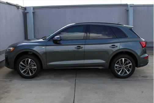 2024 Audi Q5 45 S line Premium