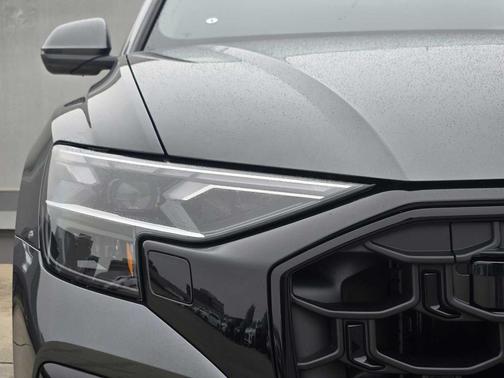 2026 Audi Q8 55 Premium Plus
