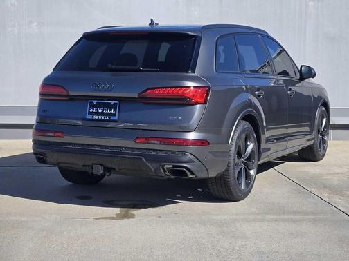 2026 Audi Q7 55 Premium Plus