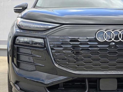 2025 Audi Q6 e-tron Premium Plus quattro