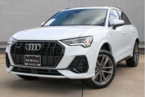 2024 Audi Q3 45 S line Premium Plus