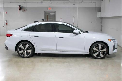 2025 Audi A5 Premium Plus TFSI quattro S tronic