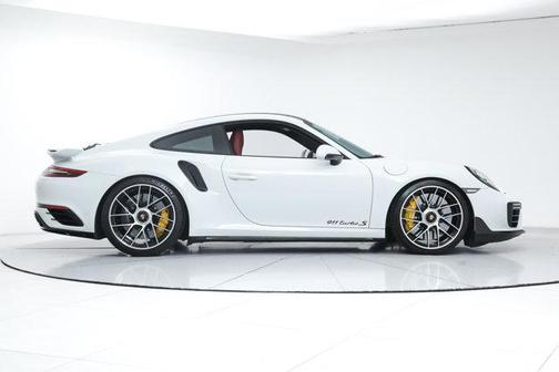 2018 Porsche 911 Turbo S