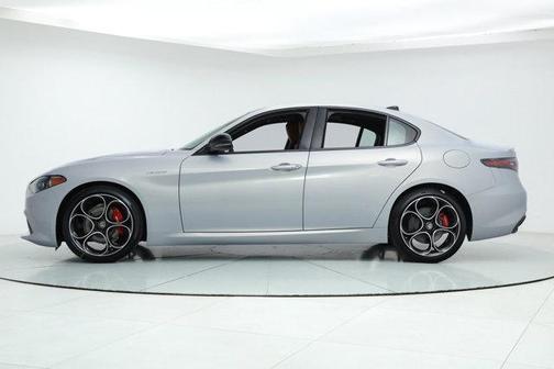 2025 Alfa Romeo Giulia RWD