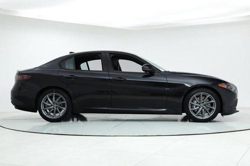 2025 Alfa Romeo Giulia RWD