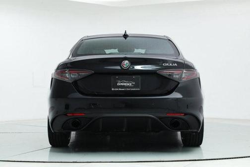 2025 Alfa Romeo Giulia RWD