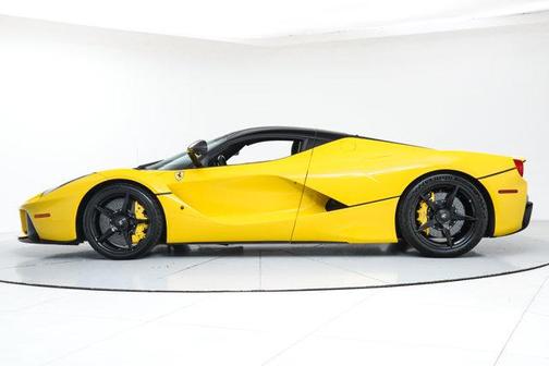 2014 Ferrari LaFerrari 2dr Cpe