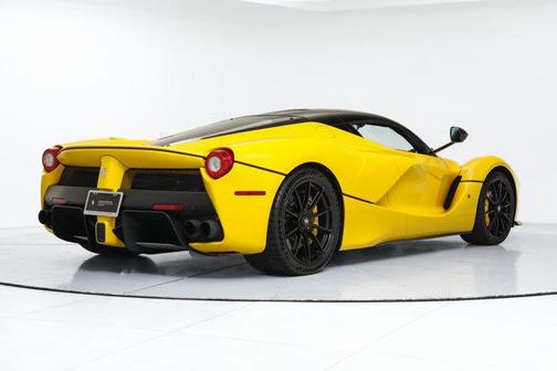 2014 Ferrari LaFerrari 2dr Cpe