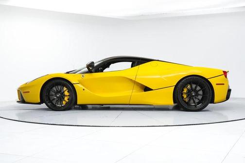 2014 Ferrari LaFerrari 2dr Cpe