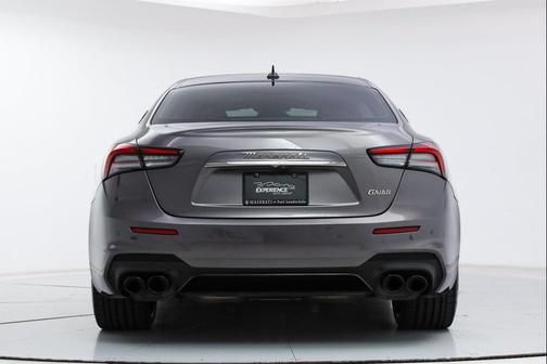 Grigio Maratea Metallic 2023 Maserati Ghibli Modena