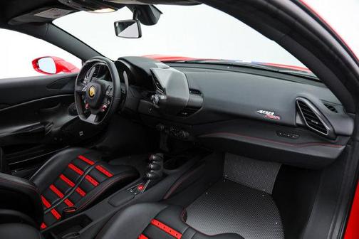 2019 Ferrari 488 Pista Base