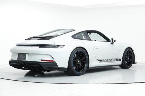 2022 Porsche 911 GT3 w/Touring Package