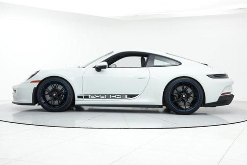 2022 Porsche 911 GT3 w/Touring Package