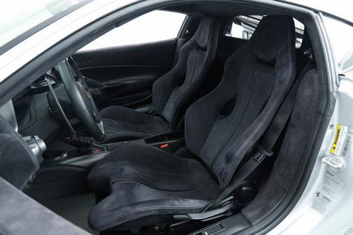 2019 Ferrari 488 Pista Base