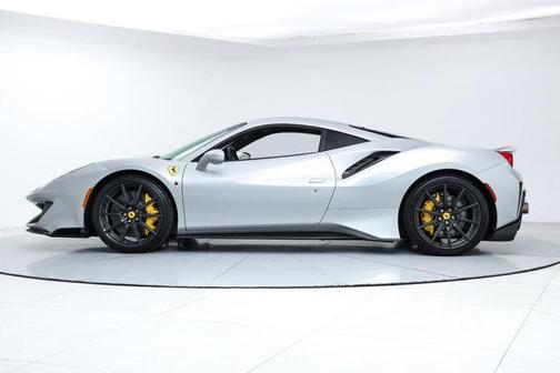 2019 Ferrari 488 Pista Base