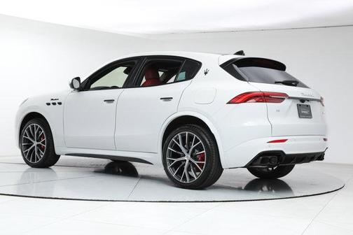 2026 Maserati Grecale Modena