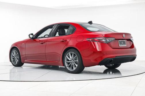 2024 Alfa Romeo Giulia Ti