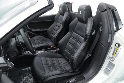 2015 Ferrari 458 Spider Base