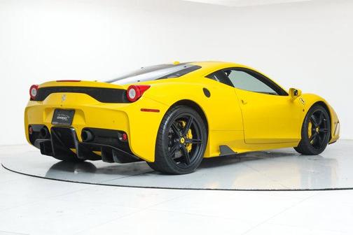 2015 Ferrari 458 Speciale Base