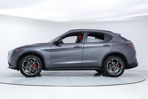 2025 Alfa Romeo Stelvio Sprint AWD