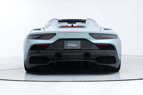 Blue 2023 Maserati MC20 Cielo