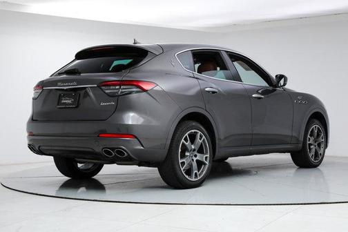 Grigio Maratea Metallic 2023 Maserati Levante GT
