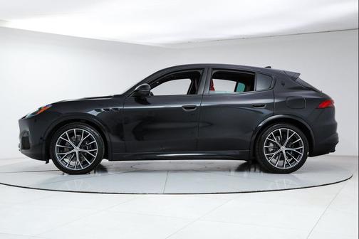 Black 2026 Maserati Grecale Modena
