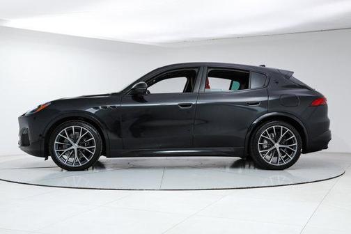 2026 Maserati Grecale Modena