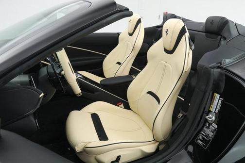 2024 Ferrari Roma Spider