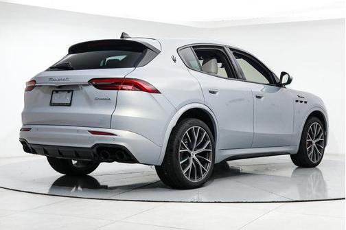 2023 Maserati Grecale Modena