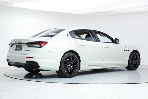 2022 Maserati Quattroporte Modena