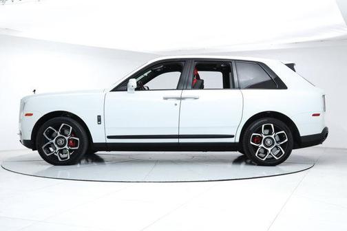 2023 Rolls-Royce Cullinan Black Badge