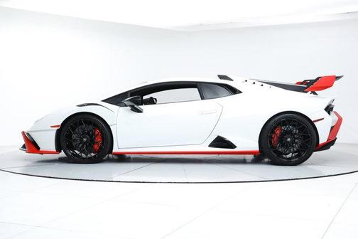 2022 Lamborghini Huracan STO Coupe