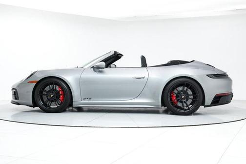 2024 Porsche 911 Carrera 4 GTS