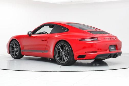 2019 Porsche 911 Carrera T