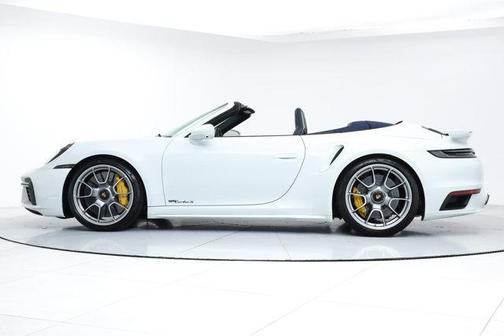 2025 Porsche 911 Turbo