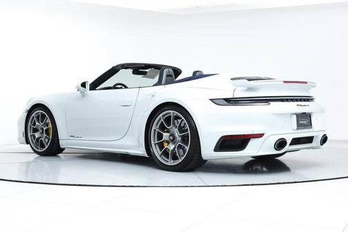 2025 Porsche 911 Turbo