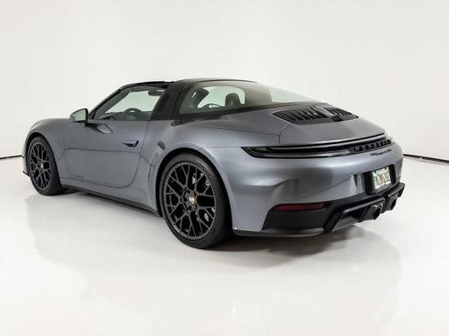 2026 Porsche 911 Targa 4 GTS