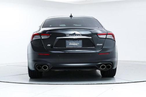 2022 Maserati Ghibli Modena Q4