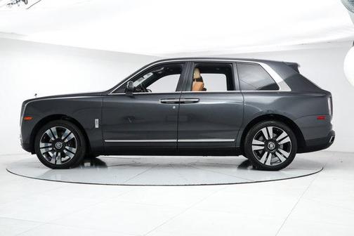 2022 Rolls-Royce Cullinan Sport Utility