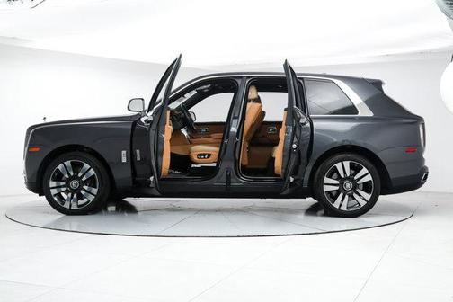 2022 Rolls-Royce Cullinan Sport Utility