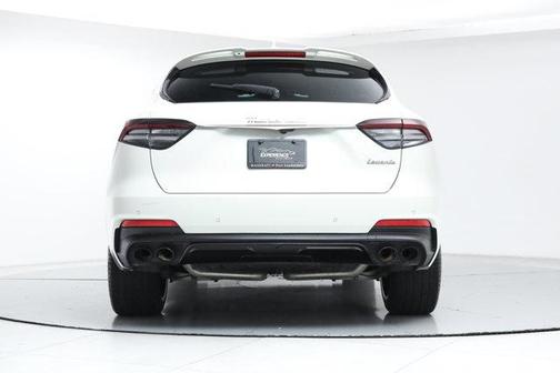 2022 Maserati Levante Modena