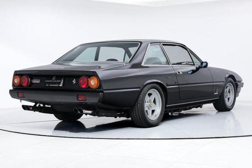 1983 Ferrari 400i 