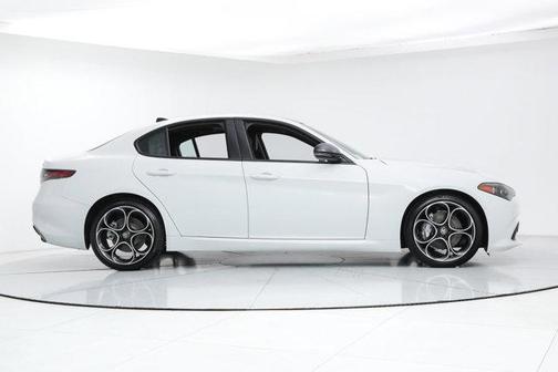 2025 Alfa Romeo Giulia RWD