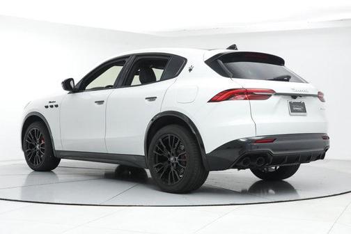 2025 Maserati Grecale Modena