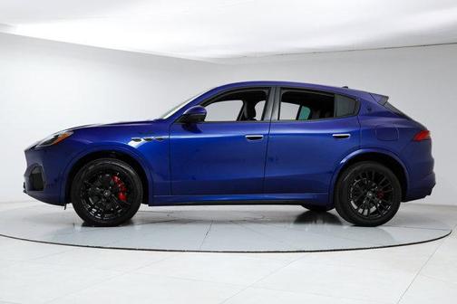 Blu Intenso Metallic 2024 Maserati Grecale Modena