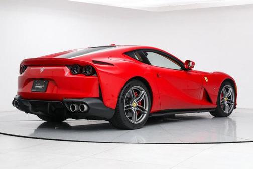 2020 Ferrari 812 Superfast Base