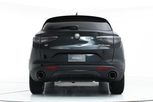 2025 Alfa Romeo Stelvio Sprint AWD