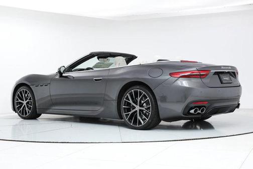 2026 Maserati GranCabrio 